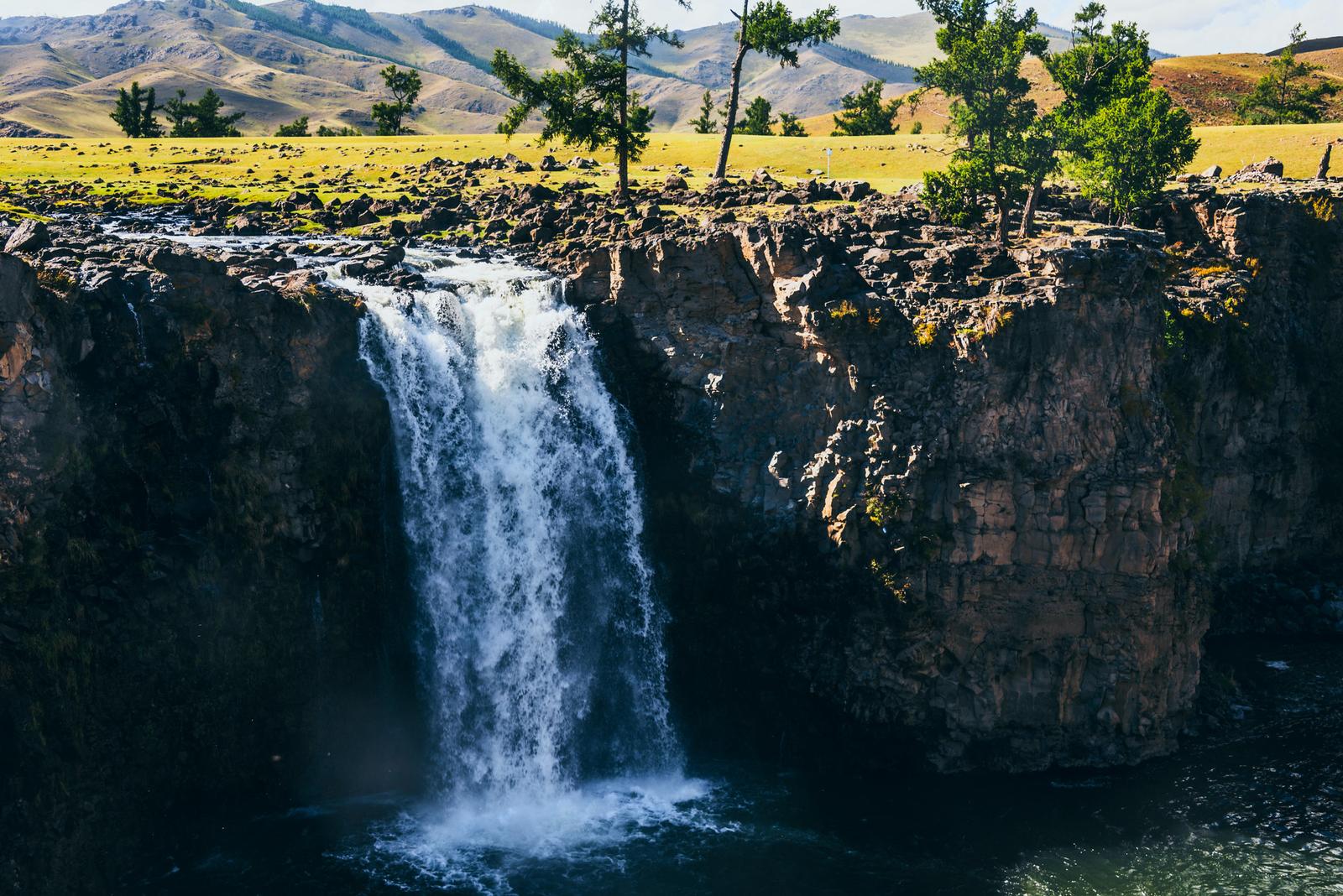 Orkhon Waterfall